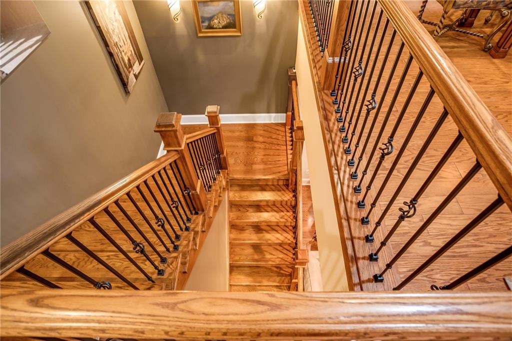 301 Fifth Avenue, Unit 702 Pittsburgh, PA 15222 - Photo 28 of 50 a view of entryway with wooden floor