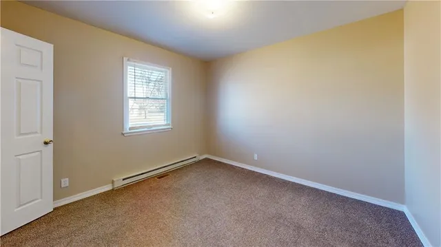 $1,095 | 1703 North Washington Street, Nevada, MO 64772