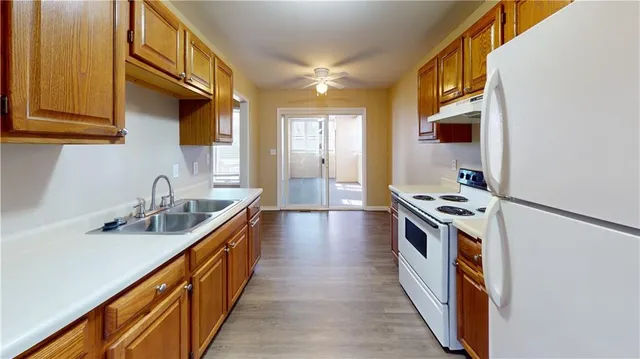 $1,095 | 1703 North Washington Street, Nevada, MO 64772