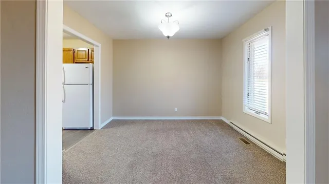 $1,095 | 1703 North Washington Street, Nevada, MO 64772