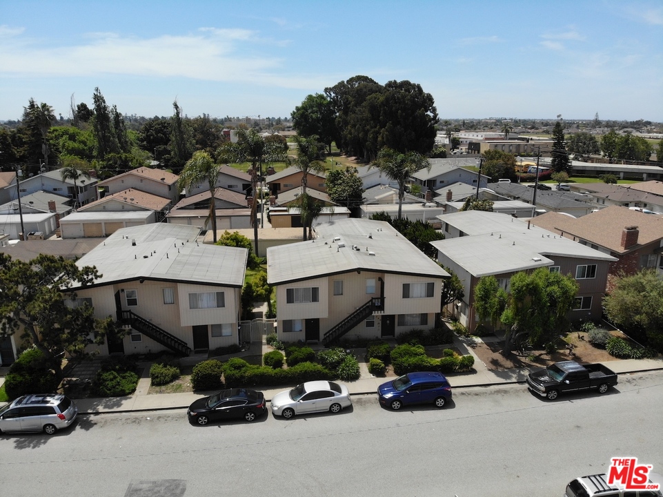 734 Janetwood Drive Oxnard, CA 93030 - Photo 6 of 7