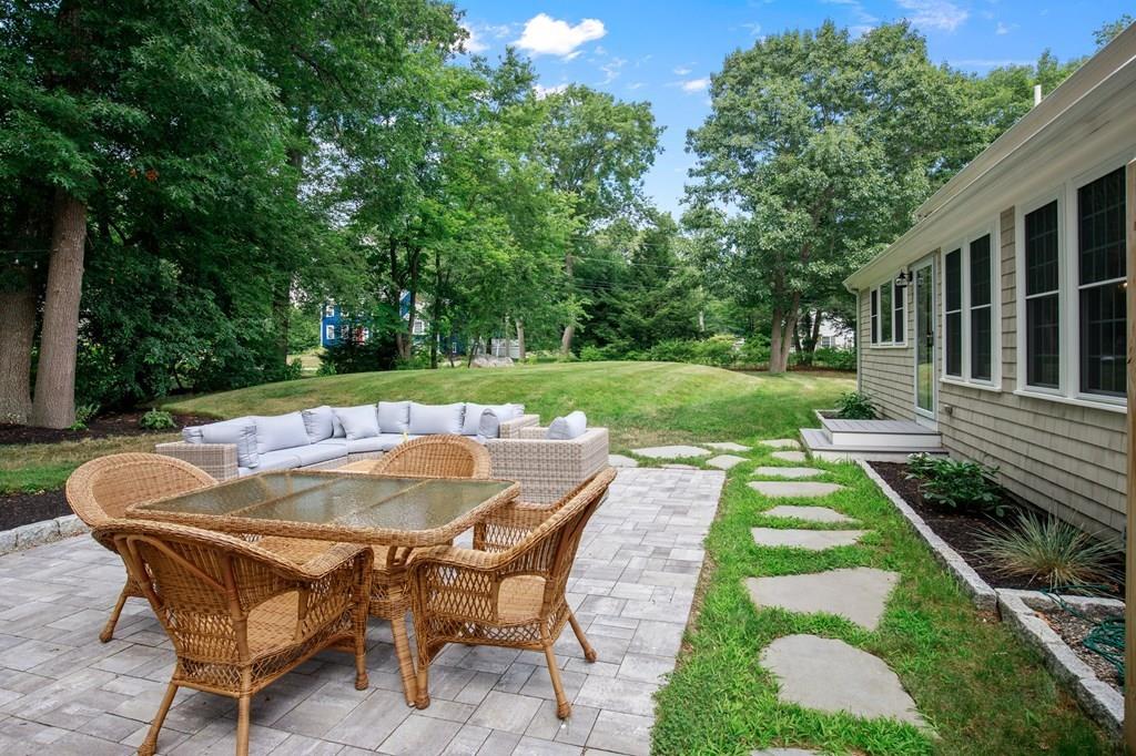 147 Woodland Road Scituate, MA 02066 - Photo 28 of 39 Gallery Image 28
