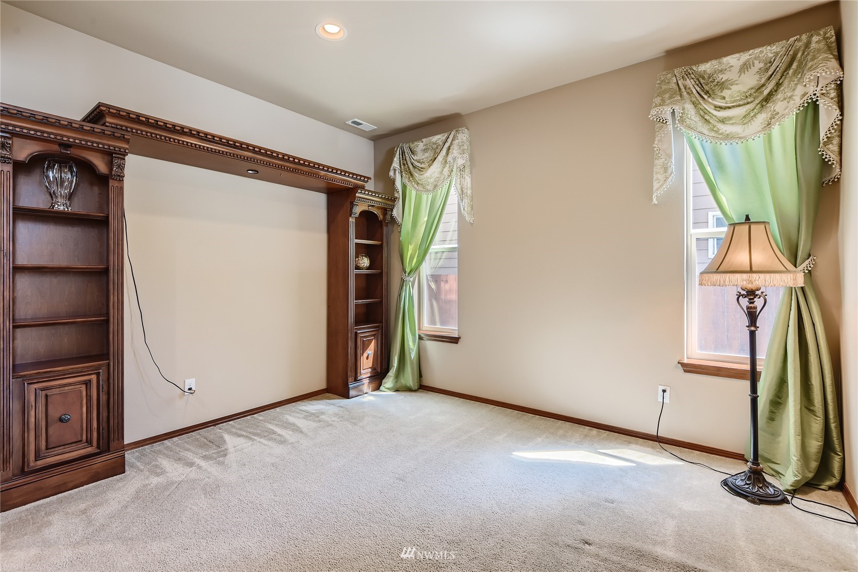 3133 172 Street Southeast Bothell, WA 98012 - Photo 9 of 36