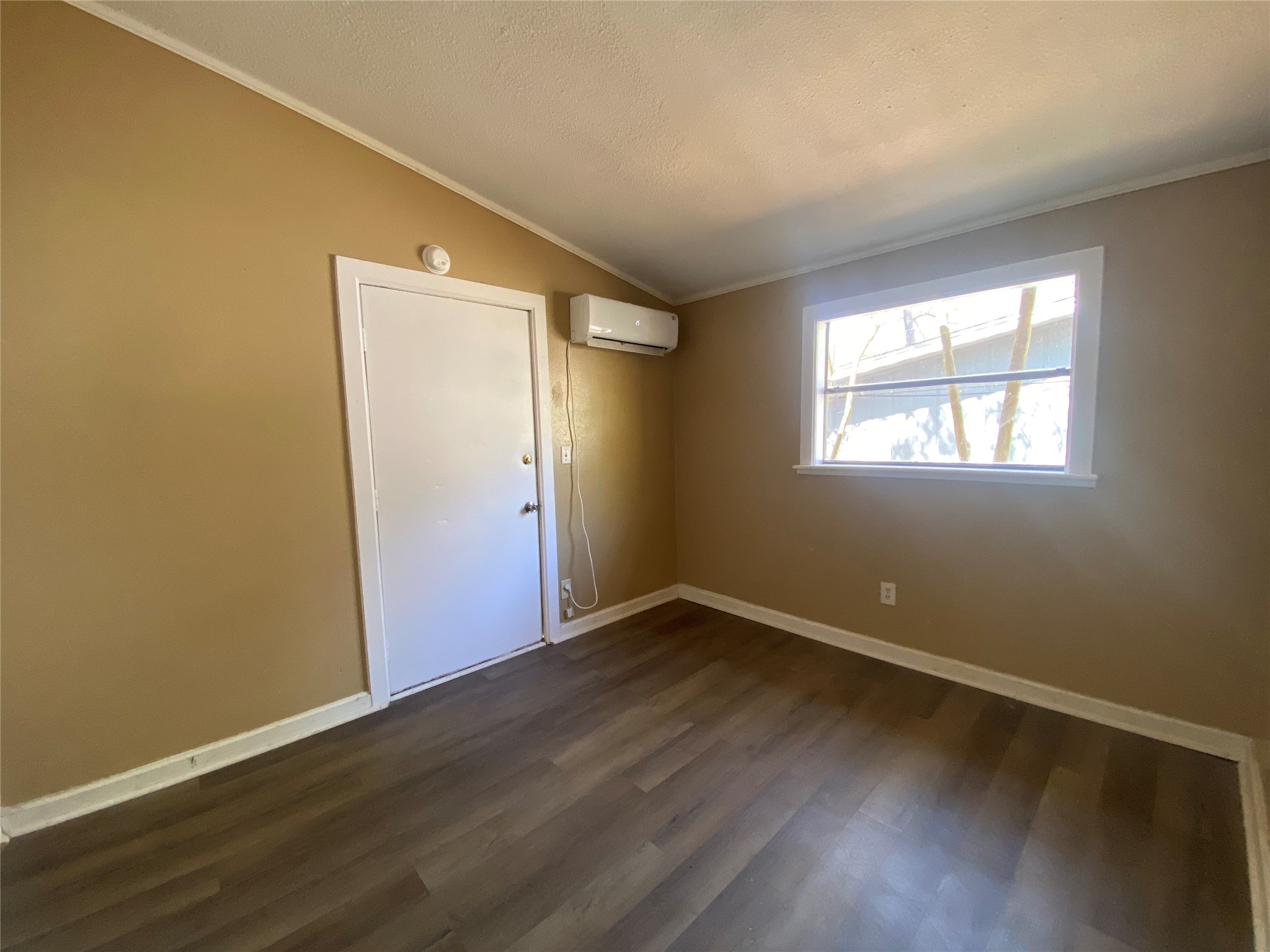 28613 Netawaka Point Blank, TX 77364 - Photo 5 of 11