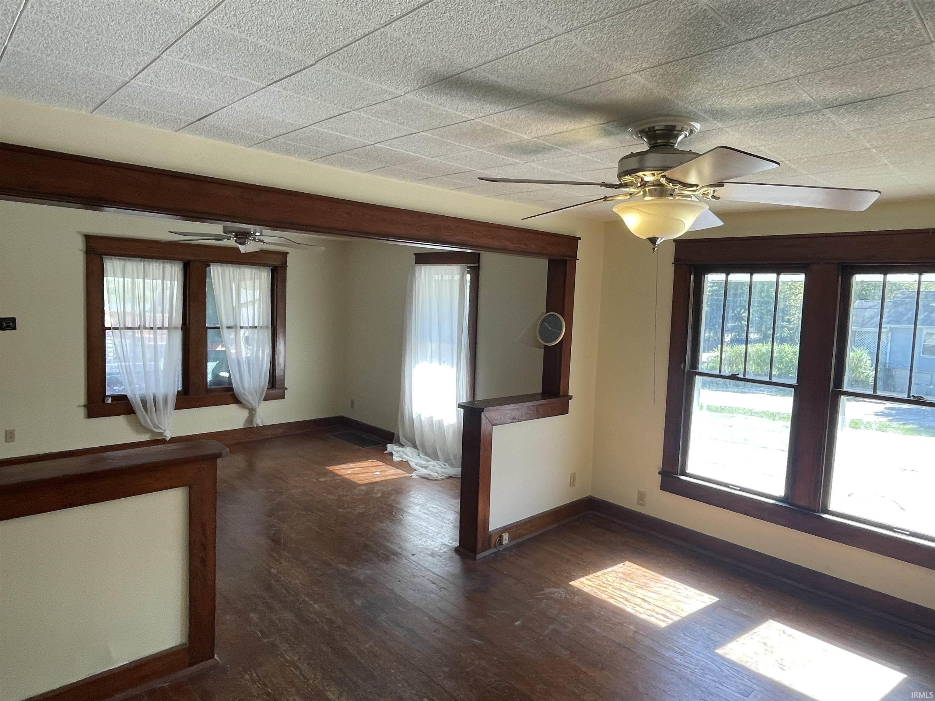 2424 South Milton Drive Bloomington, IN 47403 - Photo 5 of 17