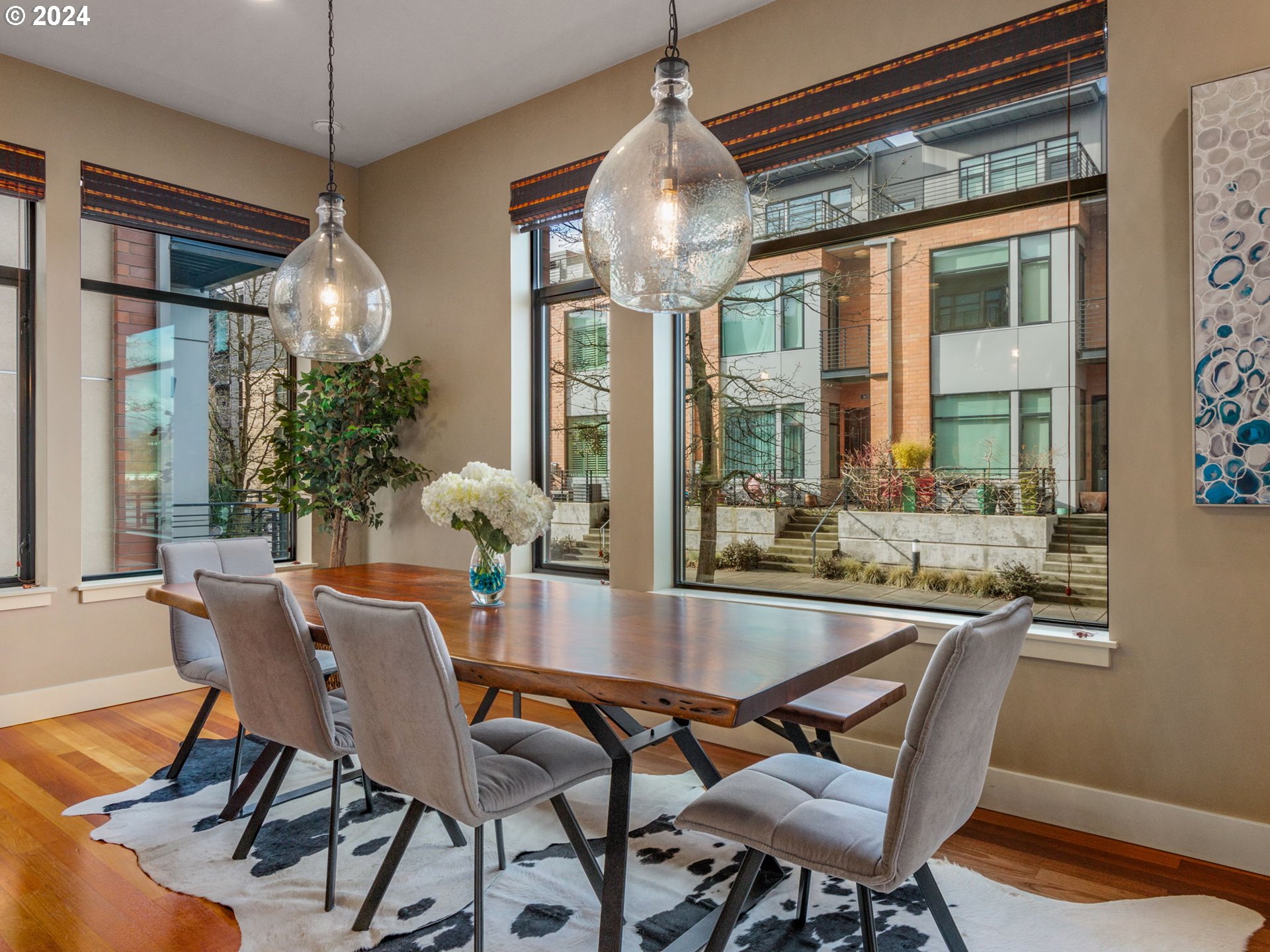 1632 Northwest Riverscape Street Portland, OR 97209 - Photo 10 of 34 Gallery Image 10