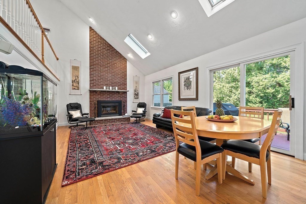 121 Hanson Road Newton, MA 02459 - Photo 3 of 42
