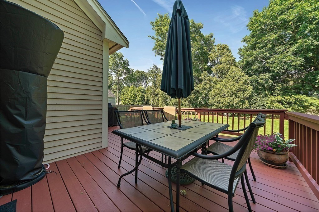 121 Hanson Road Newton, MA 02459 - Photo 35 of 42