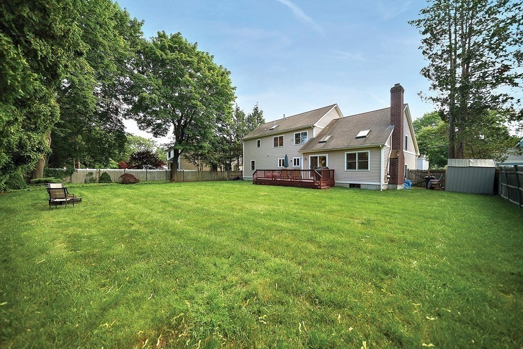 121 Hanson Road Newton, MA 02459 - Photo 37 of 42