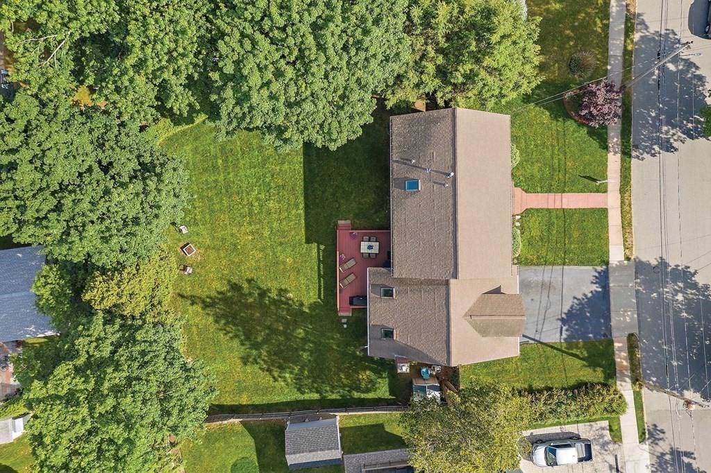 121 Hanson Road Newton, MA 02459 - Photo 39 of 42