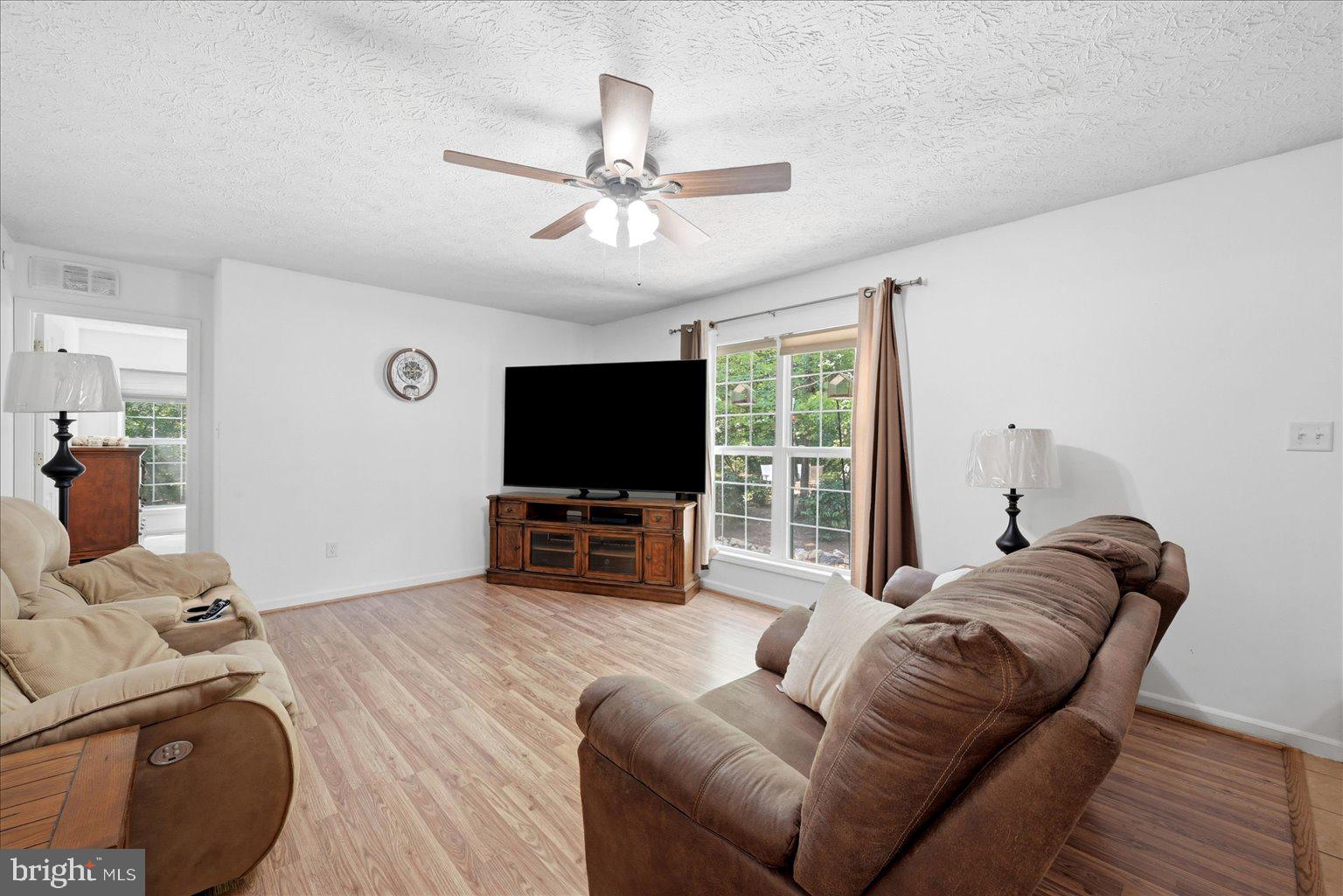 34254 Richards Ferry Road Richardsville, VA 22736 - Photo 3 of 40