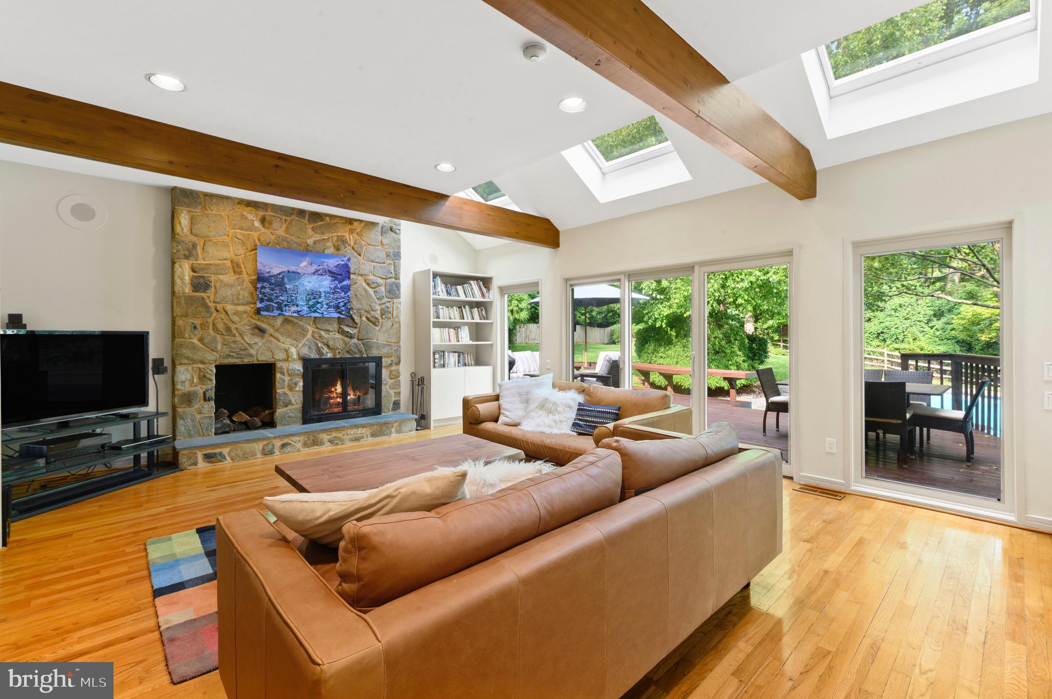 260 Ravenscliff Road Wayne, PA 19087 - Photo 12 of 51 Family Room off Kitchen with sliders to the deck