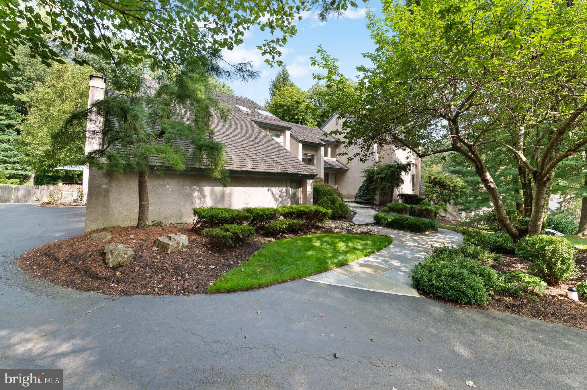 260 Ravenscliff Road Wayne, PA 19087 - Photo 5 of 51