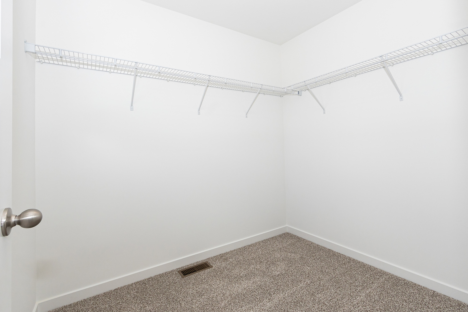 2130 Bodega Road Oswego, IL 60543 - Photo 9 of 16
