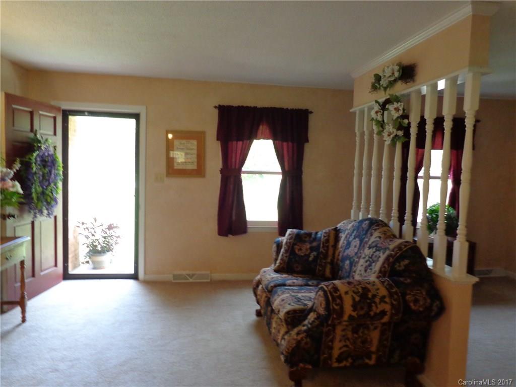 1307 Hess Road Concord, NC 28025 - Photo 3 of 18 Gallery Image 3
