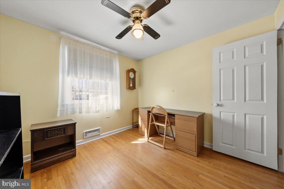 16 Hillside Road Stratford, NJ 08084 - Photo 23 of 52