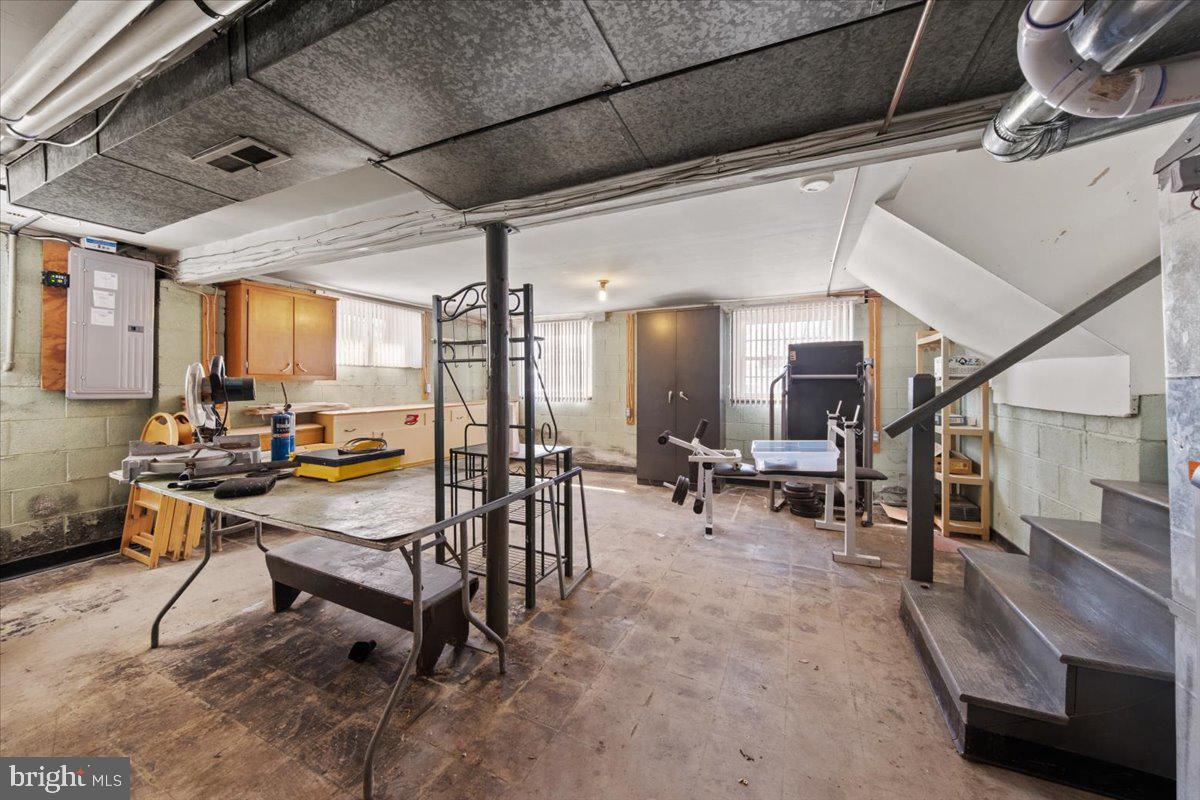 16 Hillside Road Stratford, NJ 08084 - Photo 29 of 52