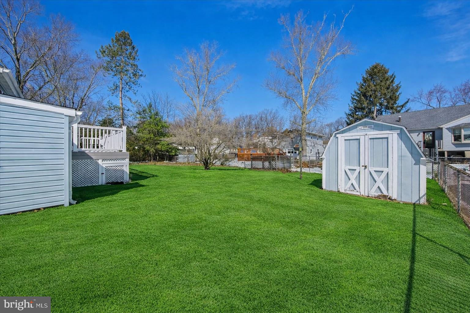 16 Hillside Road Stratford, NJ 08084 - Photo 37 of 52