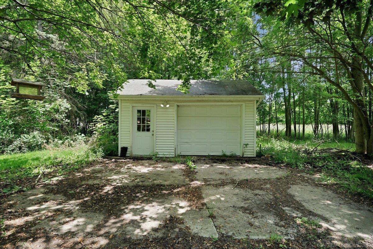 79050 Capac Road Armada, MI 48005 - Photo 16 of 20