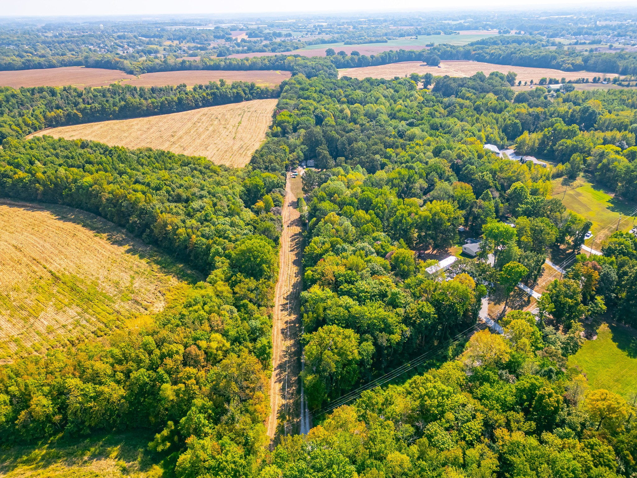 648 Scattersville Road Portland, TN 37148 - Photo 4 of 13 a view of lake with mountain