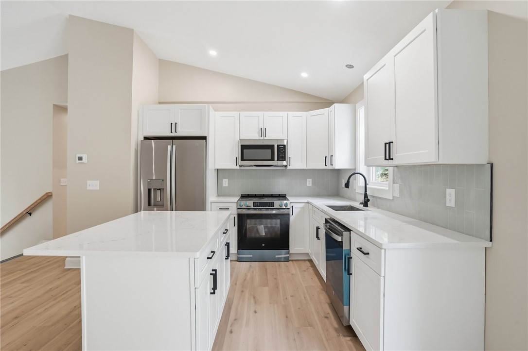 51 Birch Road Cumberland, RI 02864 - Photo 8 of 46
