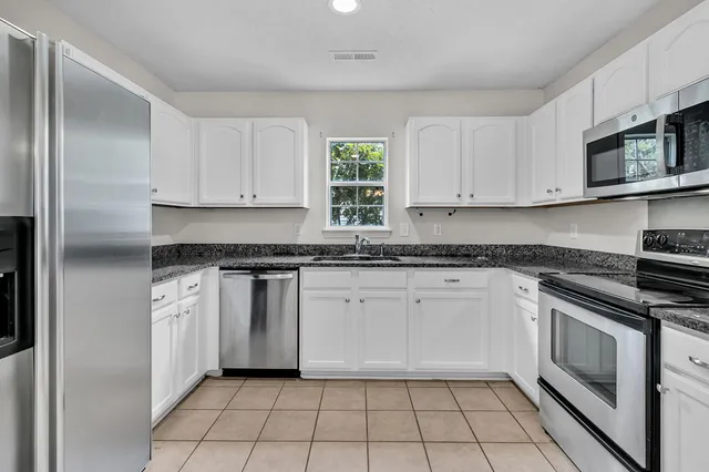 $309,500 | 5134 Thornton Drive, Summerville, SC 29485