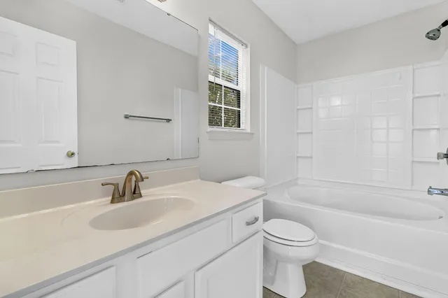 $309,500 | 5134 Thornton Drive, Summerville, SC 29485