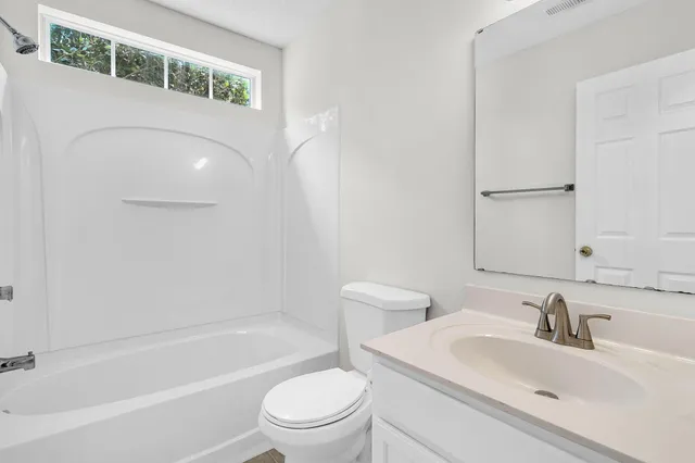 $309,500 | 5134 Thornton Drive, Summerville, SC 29485