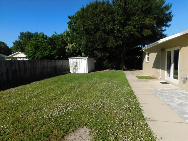 $2,200 | 508 65th Avenue West, Bradenton, FL 34207