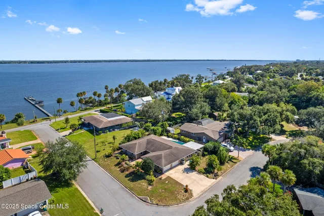 $474,900 | 11 Highview Drive, Cocoa, FL 32922