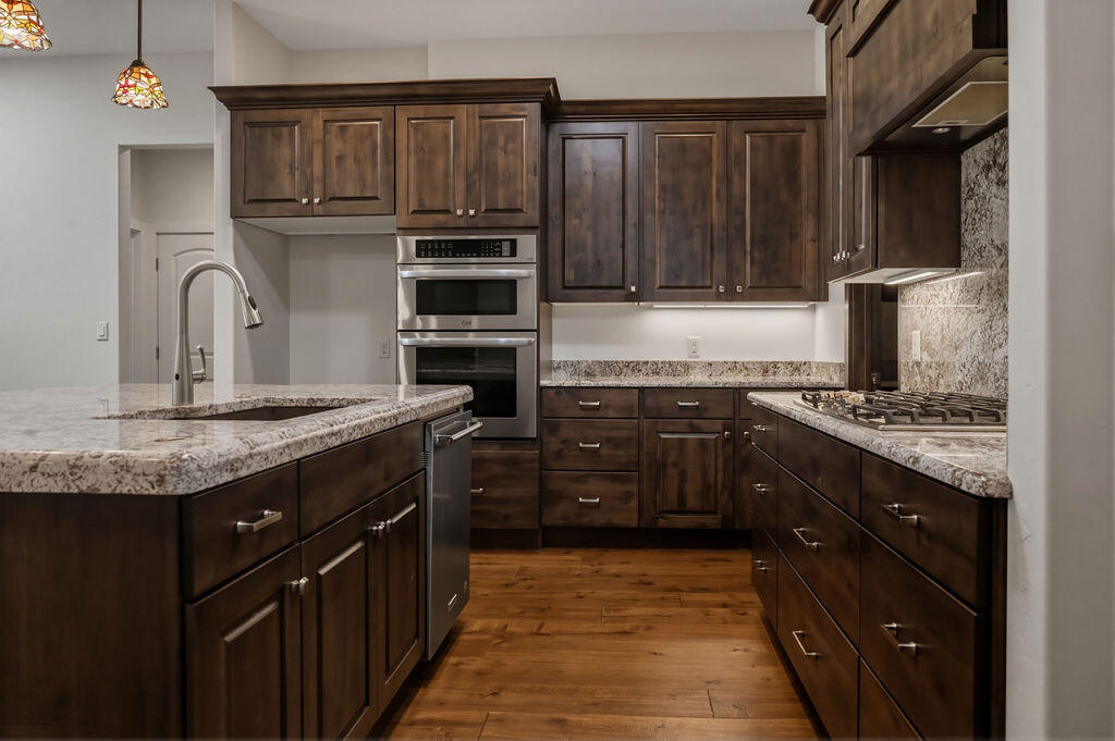 722 East 1070th Street South St. George, UT 84790 - Photo 5 of 60 LAB