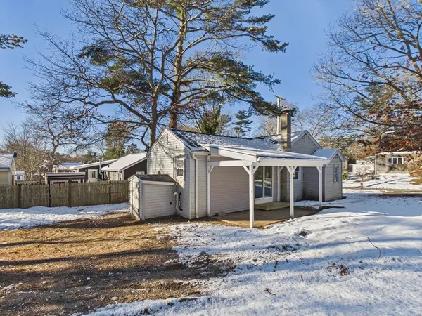 $389,000 | 29 Walnut Street, Plymouth, MA 02360