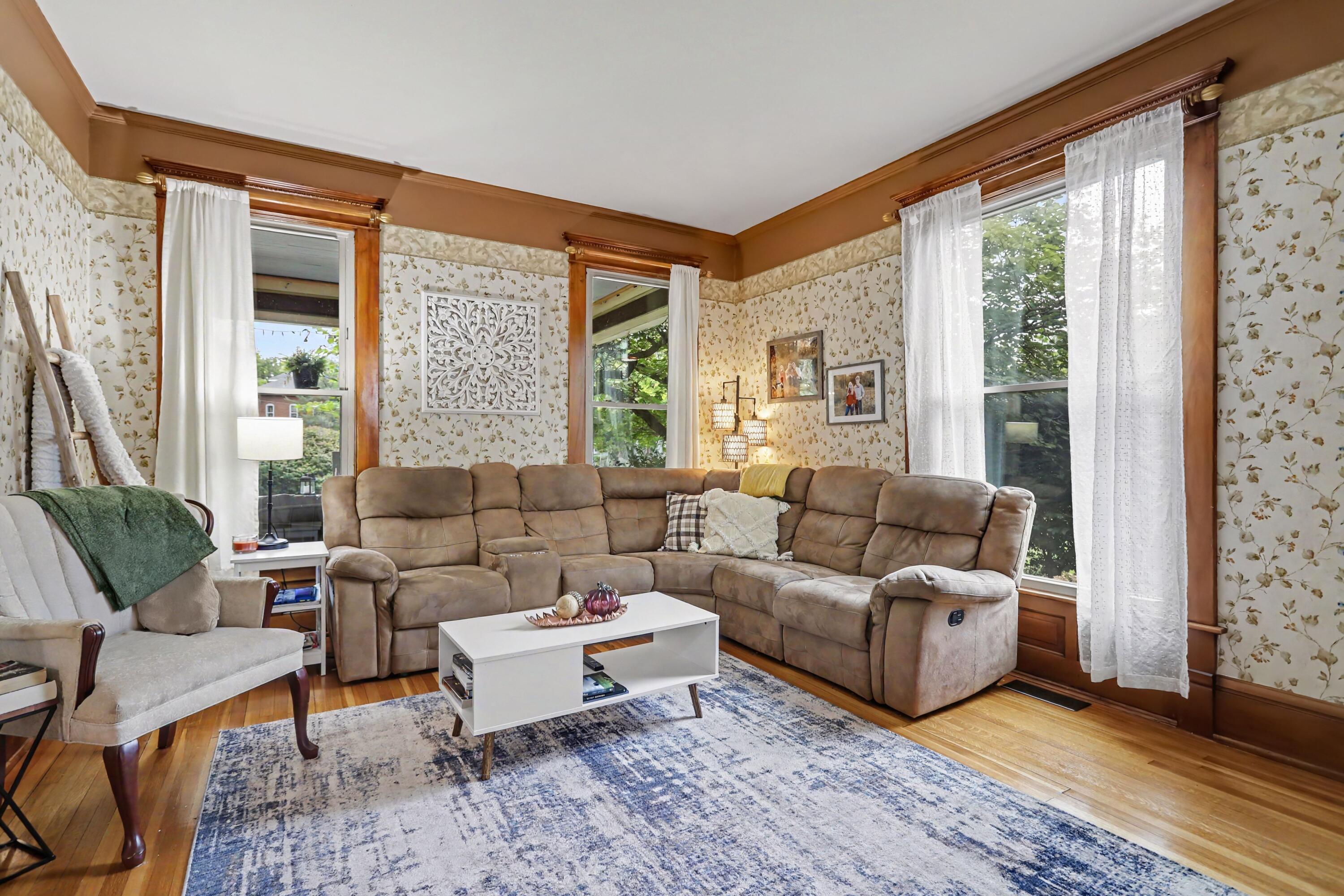 210 East Street Three Rivers, MI 49093 - Photo 6 of 38 008_file_5738