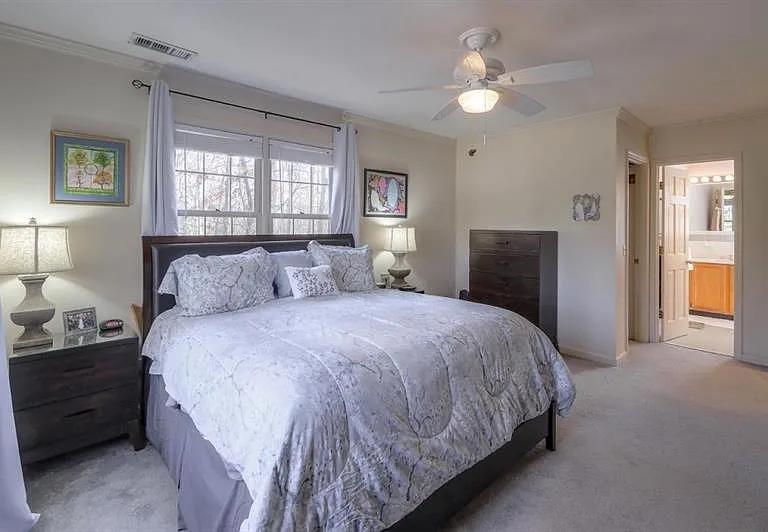 555 Greenland Road Northeast Sandy Springs, GA 30342 - Photo 20 of 47
