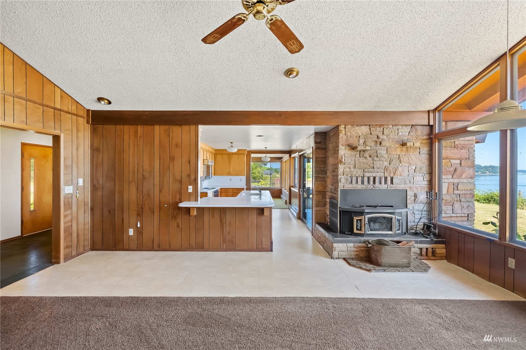8149 Walnut Road Northeast Olympia, WA 98516 - Photo 10 of 34 Gallery Image 10