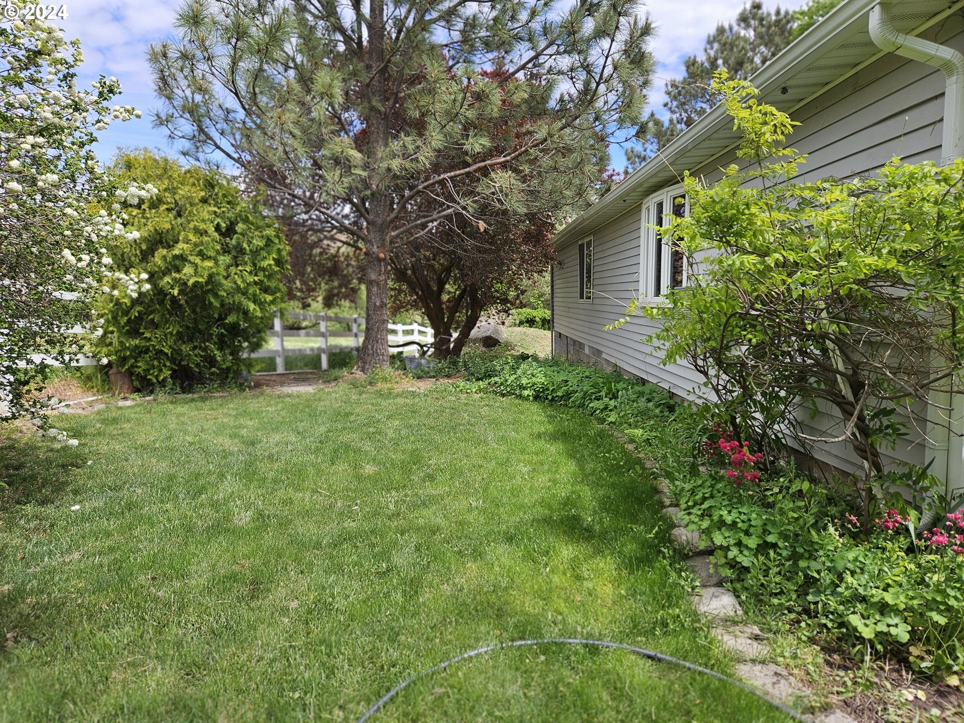 42139 Dry Gulch Road Richland, OR 97870 - Photo 4 of 46