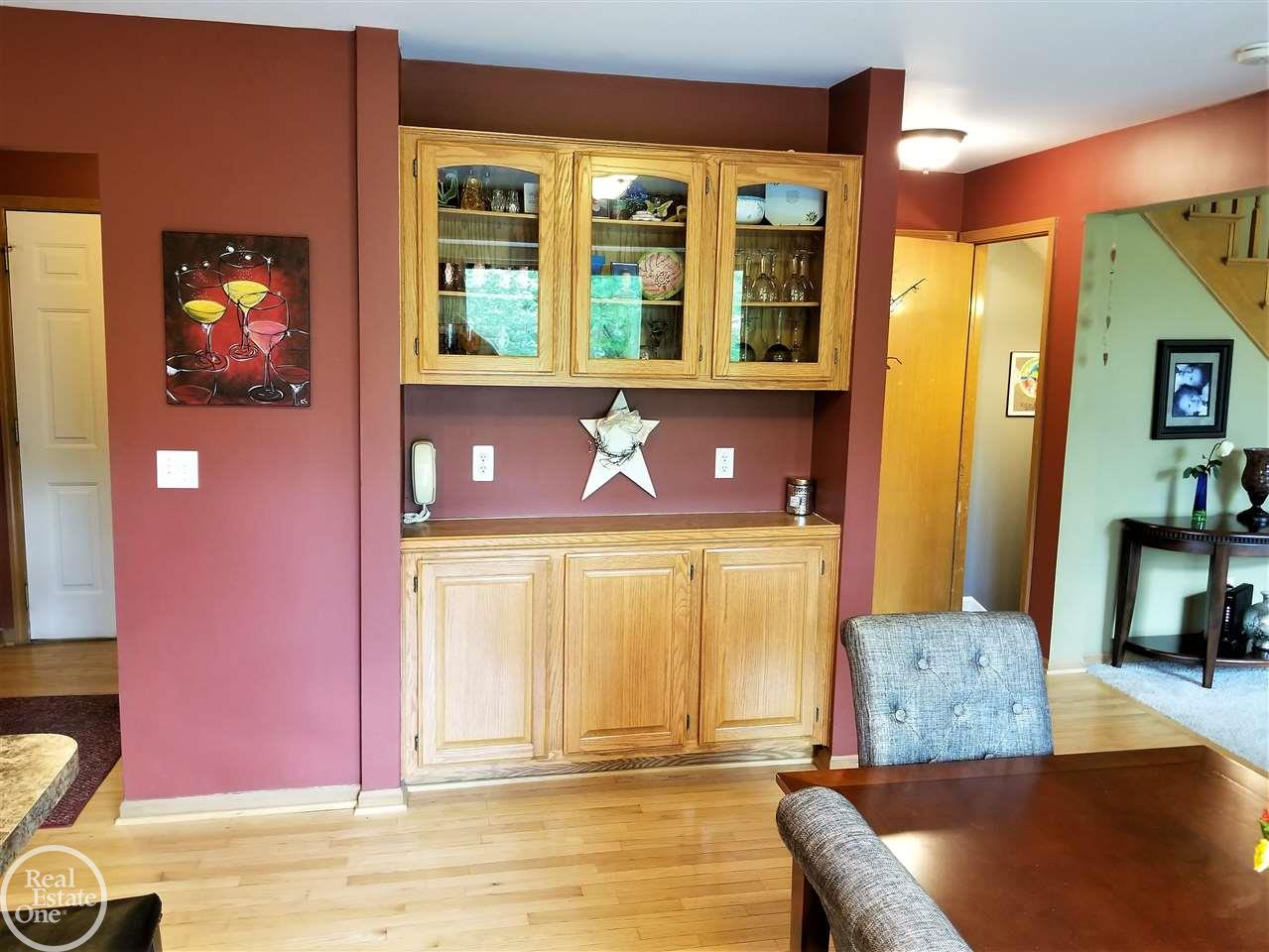 50167 Riverside Drive Macomb, MI 48044 - Photo 38 of 84 31348103-37.JPG
