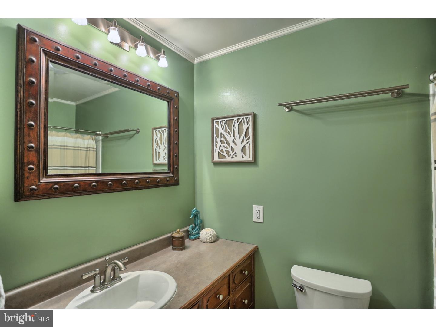 146 Castleton Drive Reading, PA 19607 - Photo 16 of 25