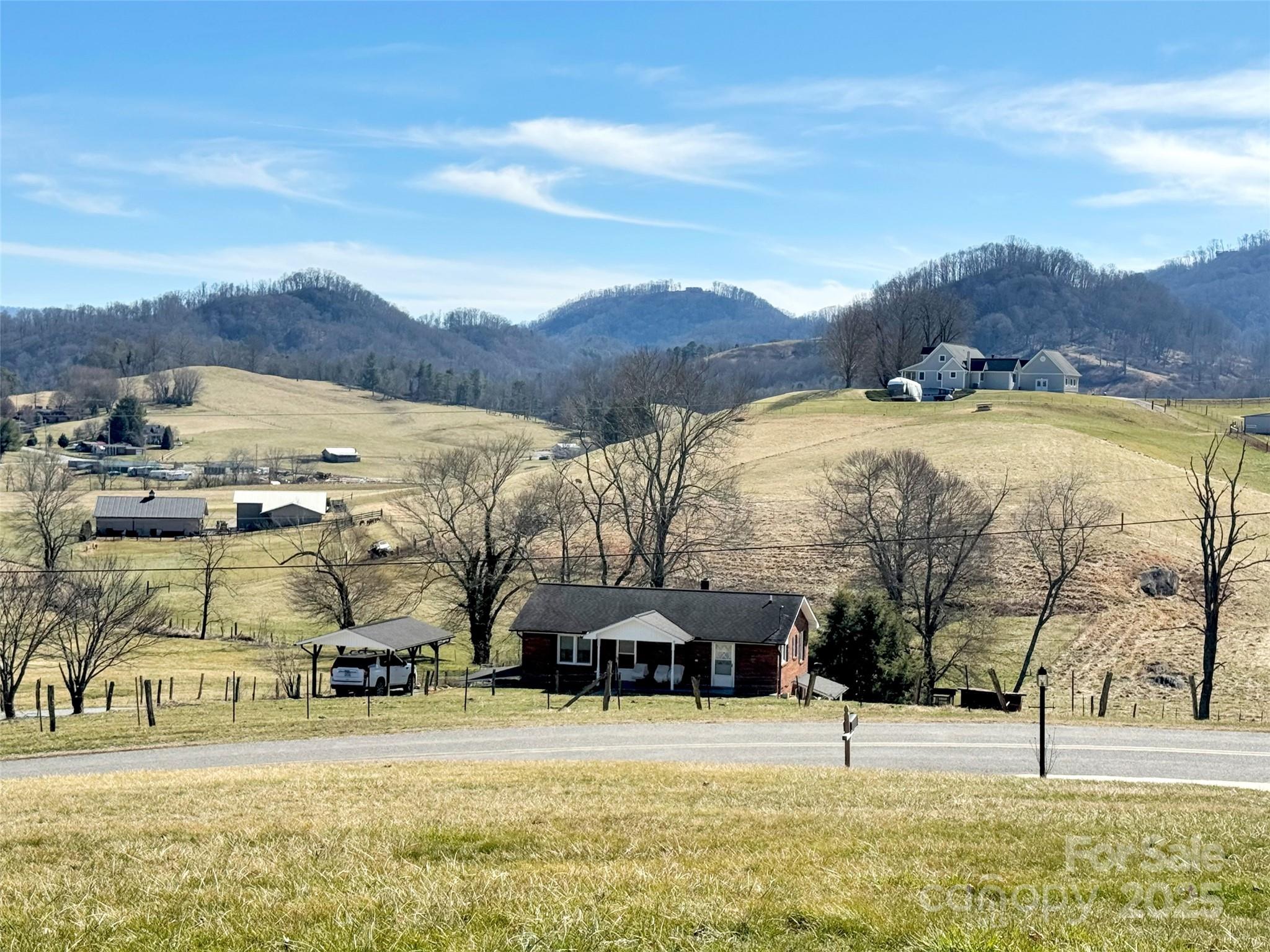 110 Stevenson Cove Road Waynesville, NC 28785 - Photo 2 of 36 Gallery Image 2