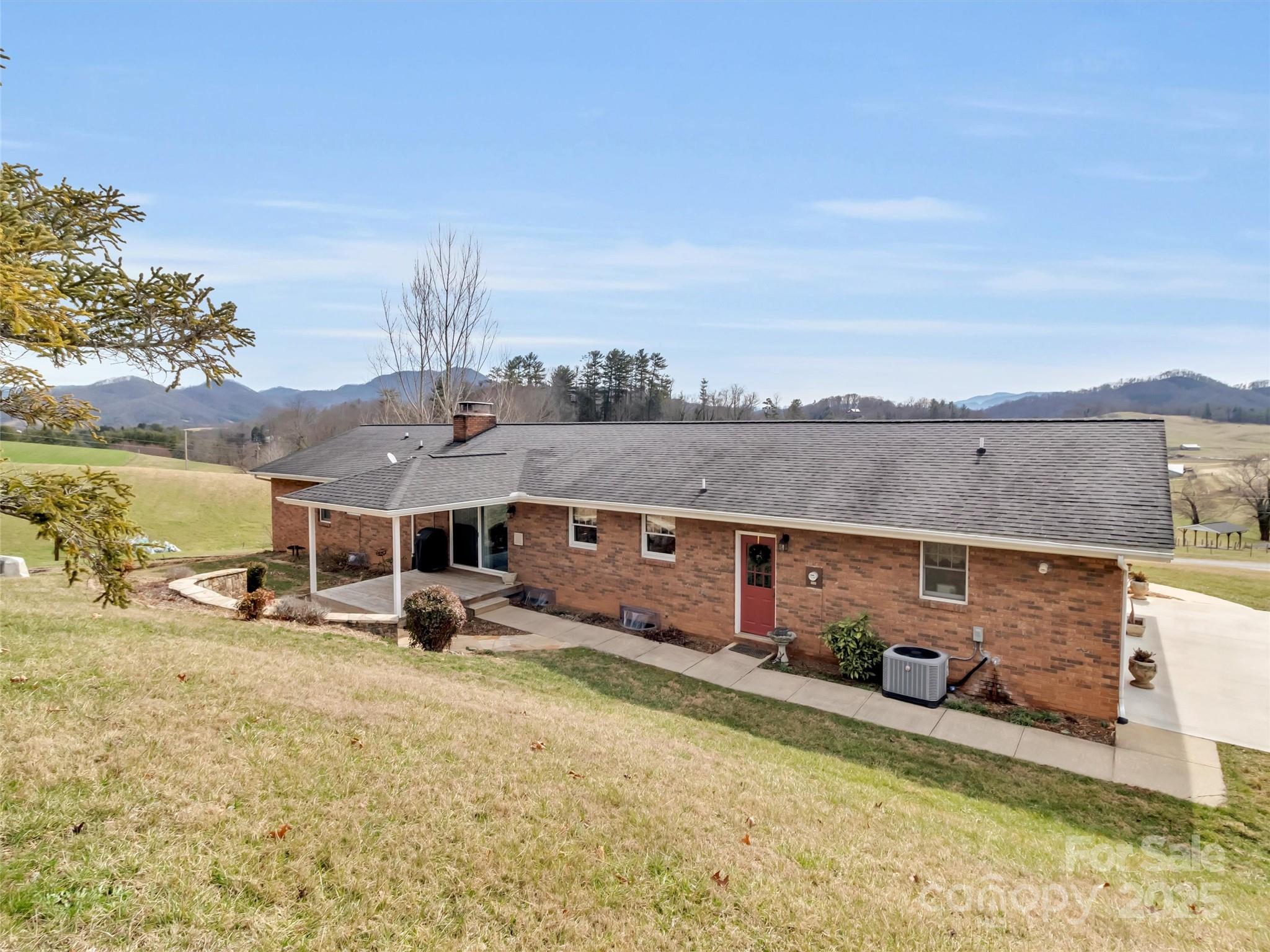 110 Stevenson Cove Road Waynesville, NC 28785 - Photo 31 of 36 Gallery Image 31