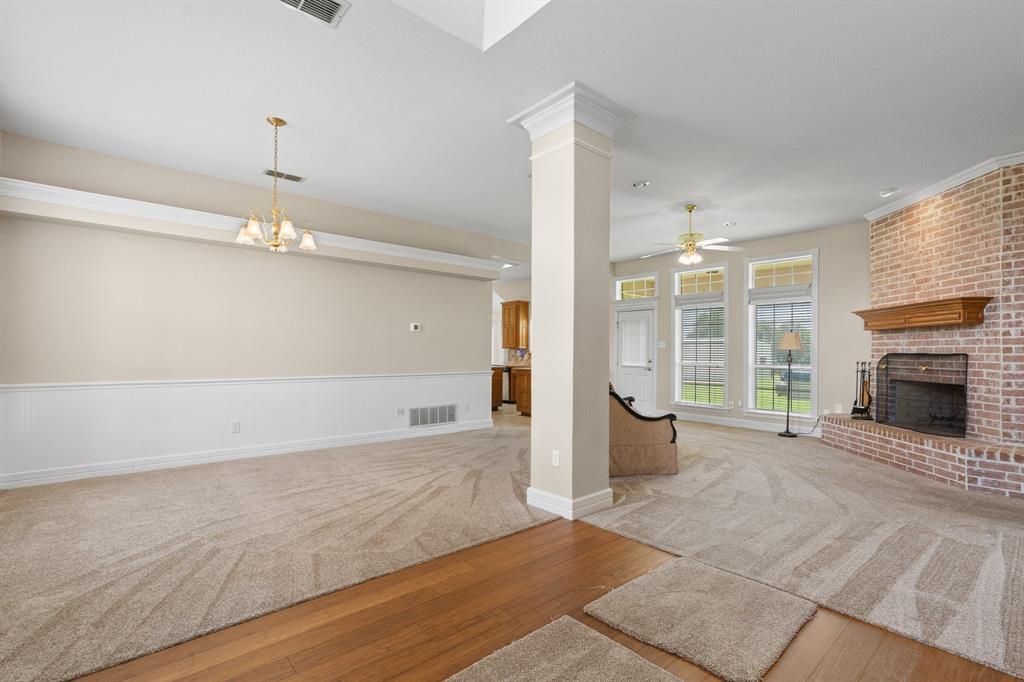 360 Markedstone Road Burleson, TX 76028 - Photo 14 of 40