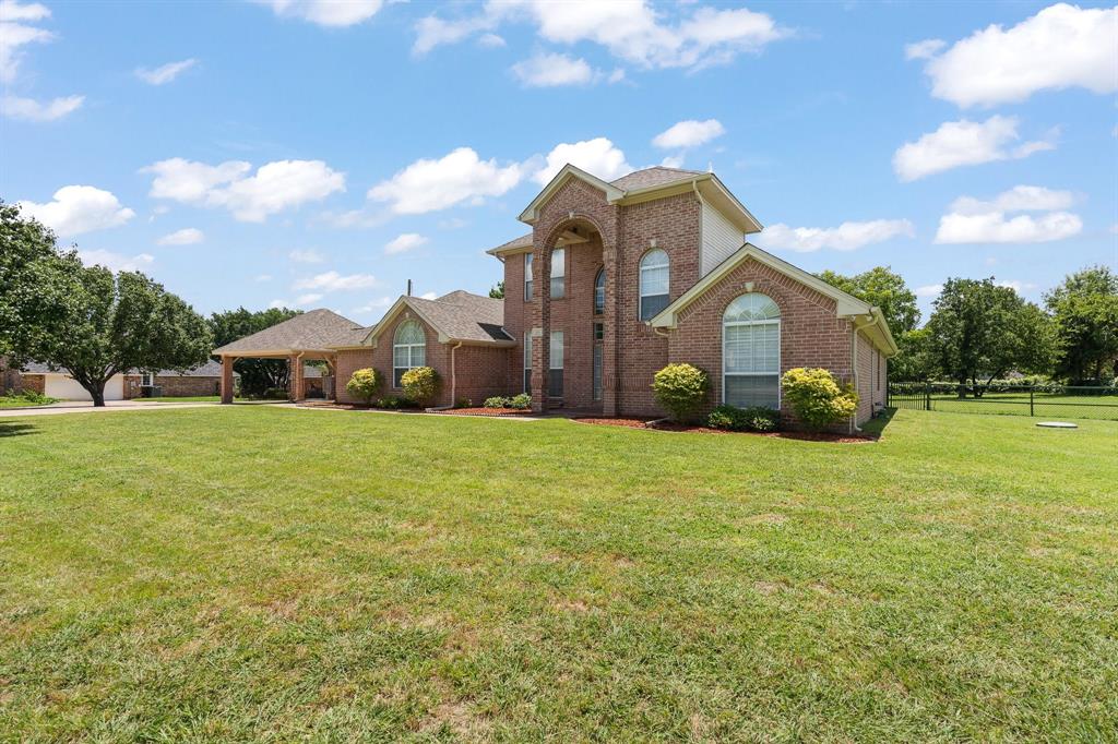 360 Markedstone Road Burleson, TX 76028 - Photo 2 of 40