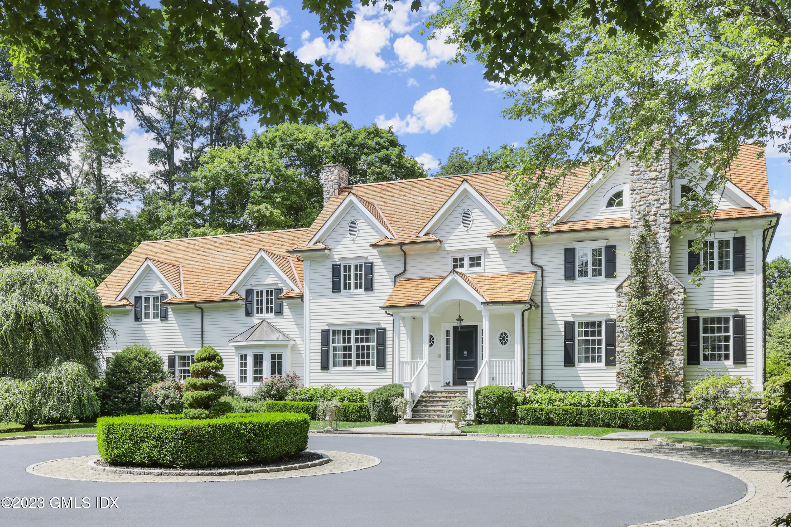 27 Locust Road Greenwich, CT 06831 - Photo 1 of 39 27 Locust Rd Greenwich CT-print-051-053-