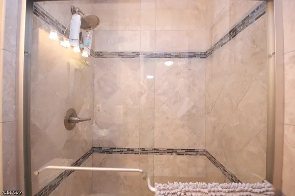 $2,900 | 303 Brokaw Court, Bridgewater, NJ 08807