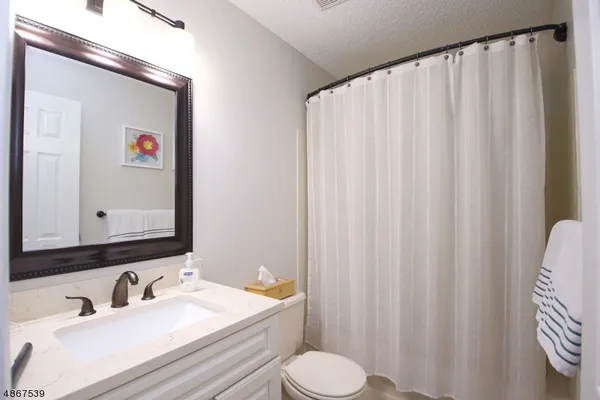 $2,900 | 303 Brokaw Court, Bridgewater, NJ 08807