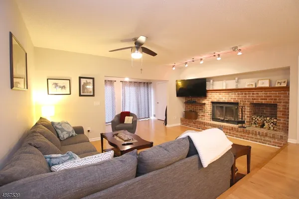 $2,900 | 303 Brokaw Court, Bridgewater, NJ 08807