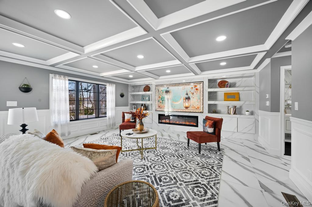 15 Forest Road Valley Stream, NY 11581 - Photo 6 of 44