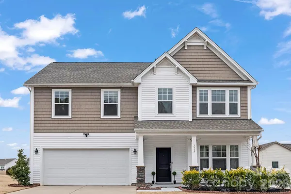 $609,900 | 3337 Gilroy Drive, Fort Mill, SC 29707