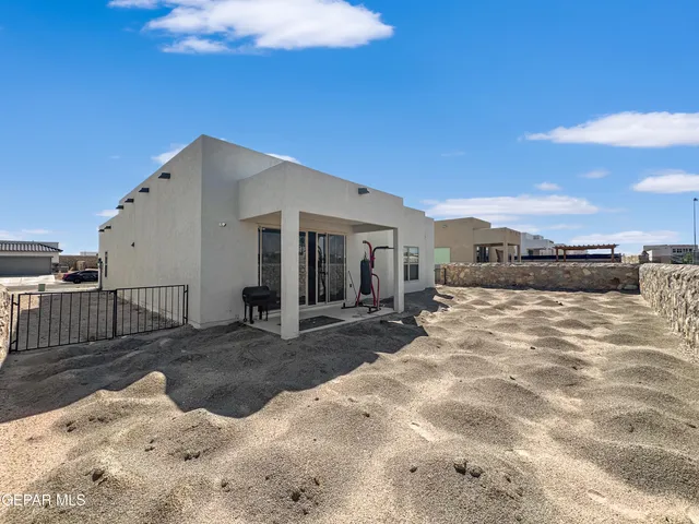 $329,999 | 13131 Cleethorpes Street, El Paso, TX 79928