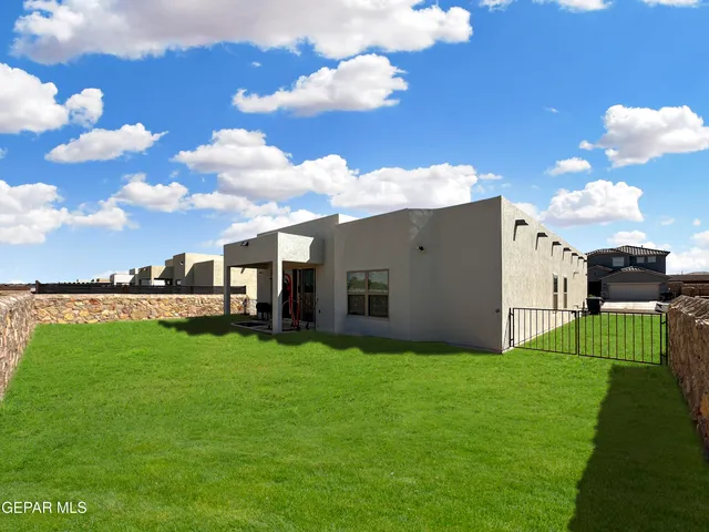 $329,999 | 13131 Cleethorpes Street, El Paso, TX 79928